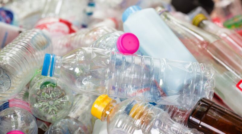 Why reusable plastics can't fix the climate problem